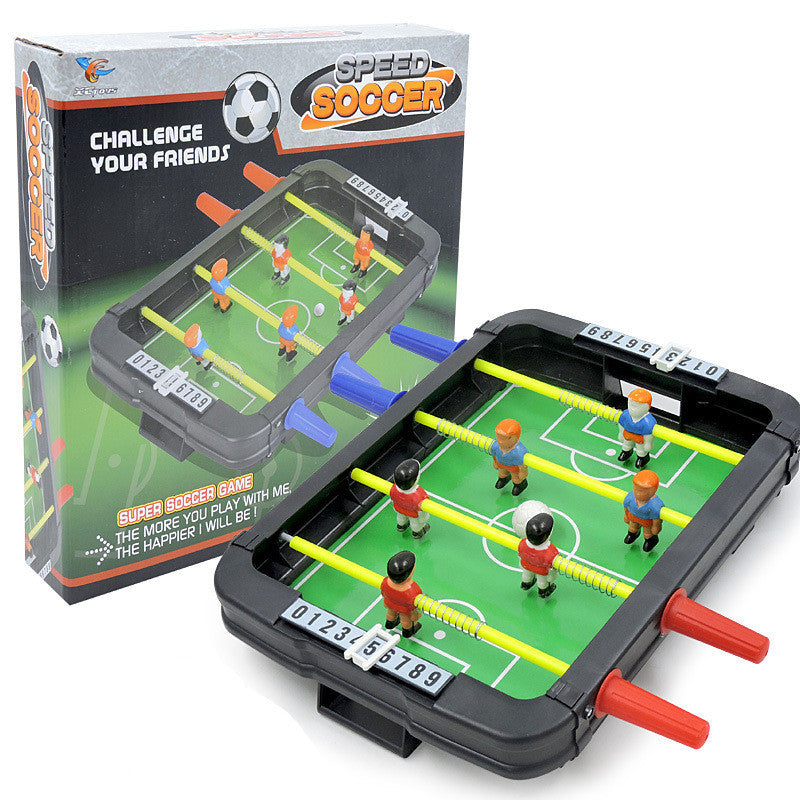 Multiplayer Tischfussballspiel – Fussball-Match für Jungen