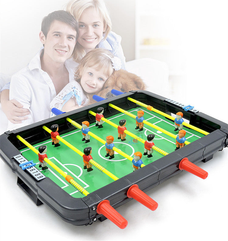 Multiplayer Tischfussballspiel – Fussball-Match für Jungen